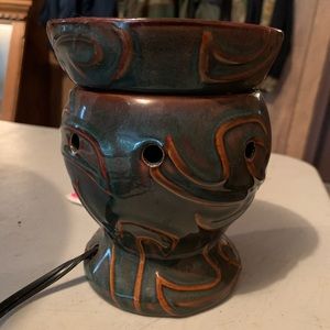 Scentsy Full Sized Warmer